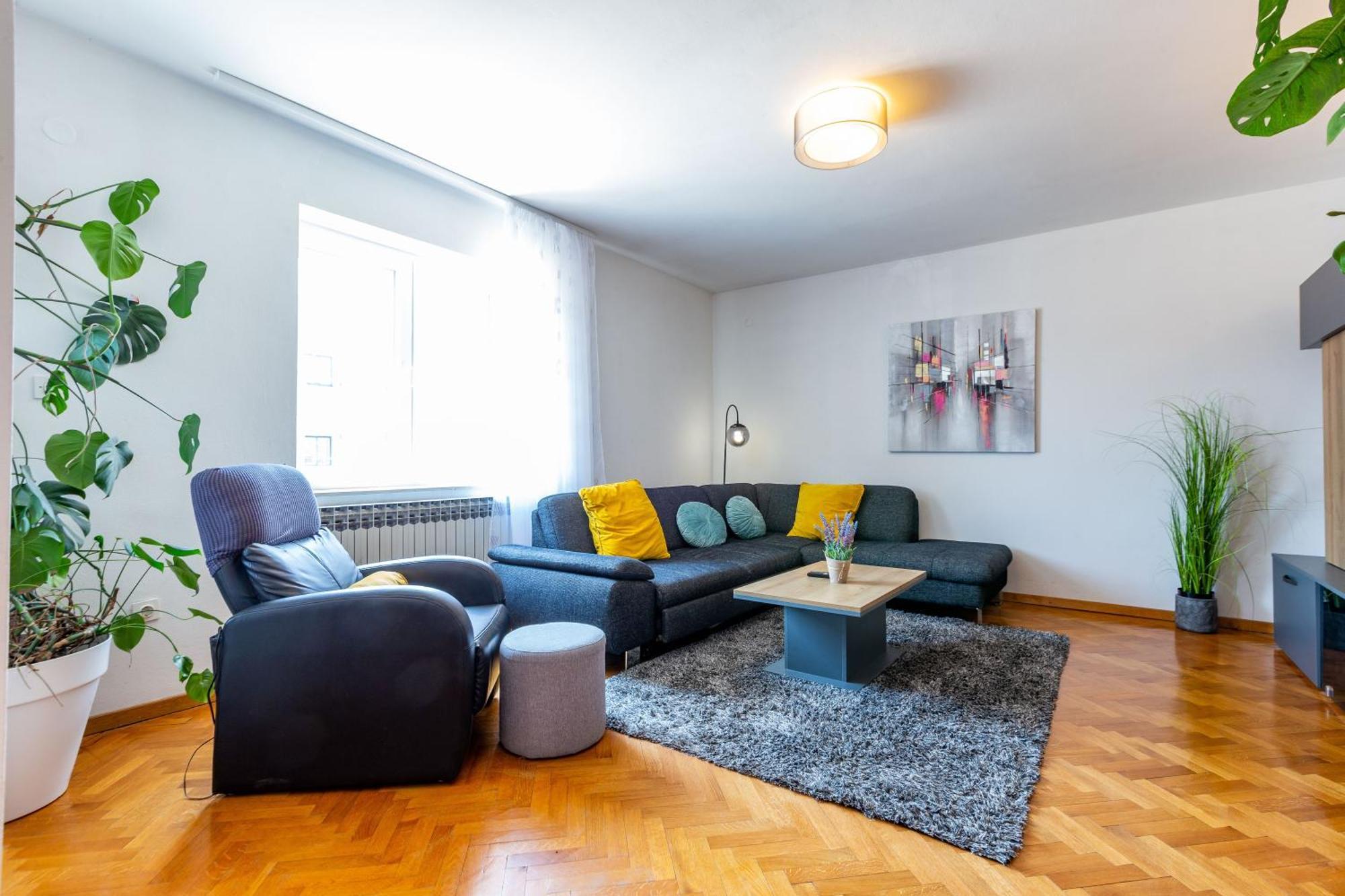 Katina Apartment With Private Pool ザダル エクステリア 写真